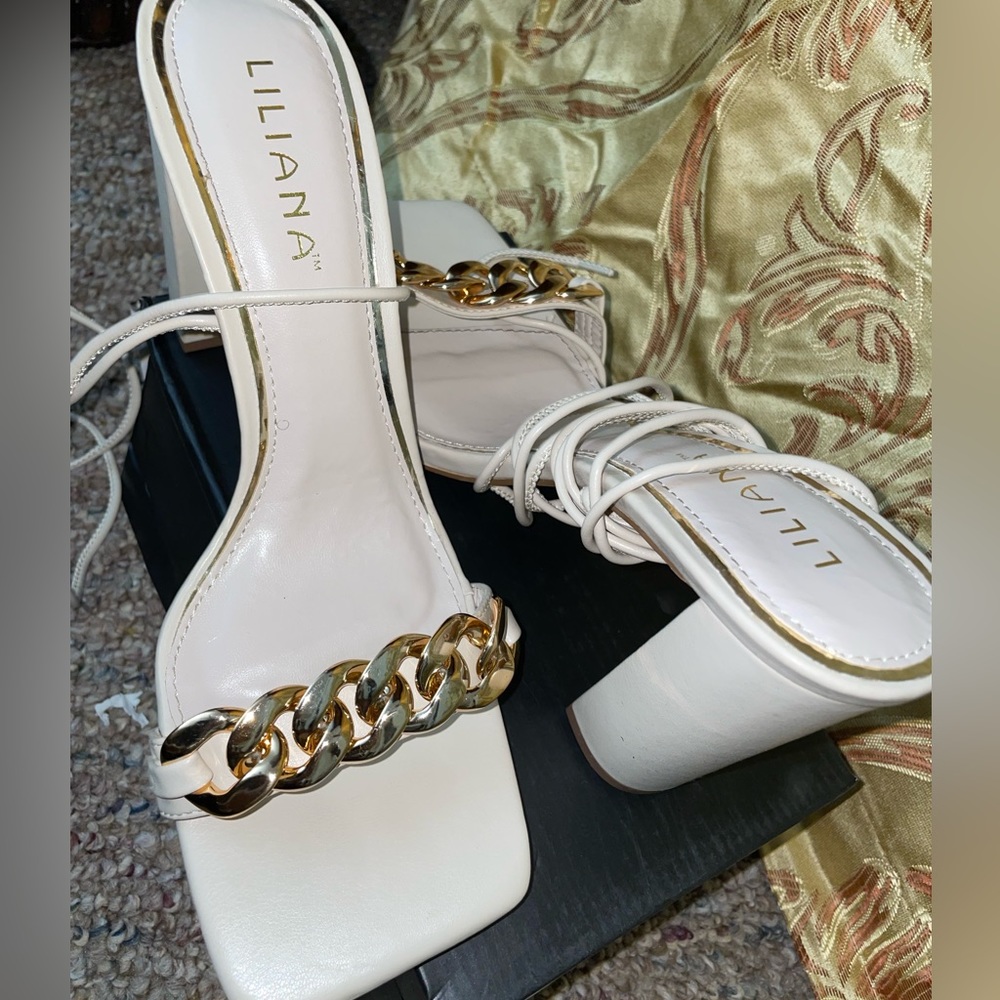 Liliana heels